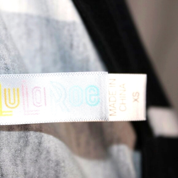 ✨ LuLaRoe XS Striped V-Neck Tunic Tee ✨ - Picture 5 of 5